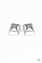 Load image into Gallery viewer, Stellar Square - Silver post earring 977
