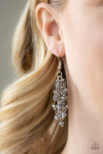 Load image into Gallery viewer, A Taste of Twilight - silver earring 848
