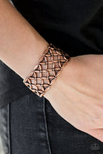 Load image into Gallery viewer, The Big BLOOM - copper bracelet F023
