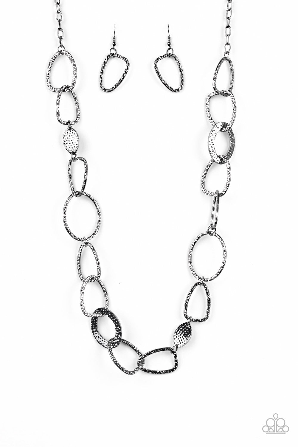 Metro Nouveau - black necklace 809