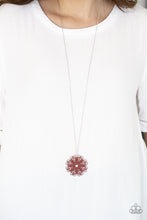 Load image into Gallery viewer, Spin Your PINWHEELS - red necklace 776
