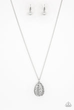 Load image into Gallery viewer, Gleaming Gardens - silver necklace 503
