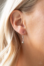 Load image into Gallery viewer, Ring Leader Radiance - Multi necklace B110
