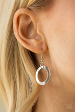 Load image into Gallery viewer, Ringing In The Bling - Silver necklace 1859
