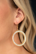 Load image into Gallery viewer, Haute Halo - gold earring 716

