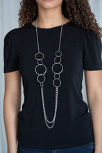 Load image into Gallery viewer, Ring In The Radiance - Silver necklace D069
