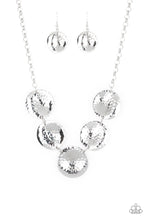 Load image into Gallery viewer, First Impressions - Silver necklace 945
