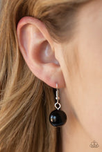 Load image into Gallery viewer, Floral Fusion - Black necklace B094
