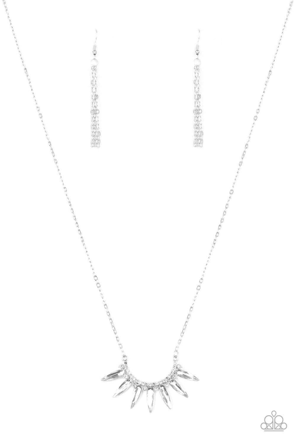 Empirical Elegance - White necklace 2095