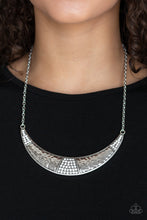 Load image into Gallery viewer, Stardust - White necklace 1727
