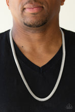 Load image into Gallery viewer, Kingpin - silver urban necklace 603
