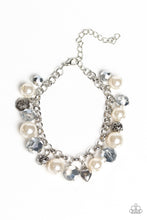 Load image into Gallery viewer, Cupid Couture - White bracelet F022
