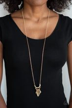 Load image into Gallery viewer, Trendsetting Trinket - gold necklace 849

