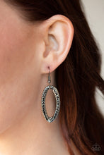 Load image into Gallery viewer, Urban Artisan - Black necklace 997
