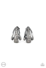 Load image into Gallery viewer, Bank Night - Black clip-on earring 891
