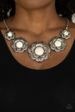 Load image into Gallery viewer, Santa Fe Hills - White necklace B003
