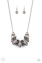Load image into Gallery viewer, Metro Mantra - black necklace 511
