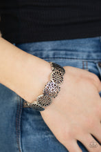Load image into Gallery viewer, Mandala Mixer - silver bracelet F010
