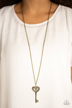 Load image into Gallery viewer, Unlock My Heart - brass necklace 739
