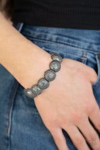 Load image into Gallery viewer, Obviously Ornate - silver BRACELET F018
