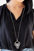 Load image into Gallery viewer, Solar Energy - white necklace 585
