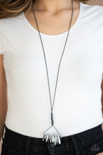 Load image into Gallery viewer, Raw Talent - Silver necklace 1982
