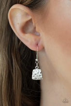 Load image into Gallery viewer, Metallic Mechanics - Silver necklace 526
