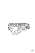 Load image into Gallery viewer, Countess Charm - White ring 1607
