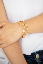 Load image into Gallery viewer, Cast A Wider Net - gold bracelet 501
