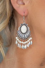 Load image into Gallery viewer, Eco Trip - White earring 2057
