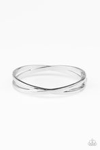 Load image into Gallery viewer, Crossing Over - silver bracelet 514
