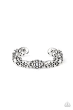 Load image into Gallery viewer, Victorian Vines - silver cuff bracelet D029
