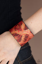 Load image into Gallery viewer, Serpent Shimmer - Red urban snap bracelet C028
