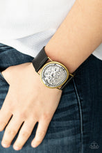Load image into Gallery viewer, Hold on to your buckle - black urban bracelet A008
