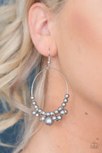 Load image into Gallery viewer, Effortless Effervescence - Silver earring C032
