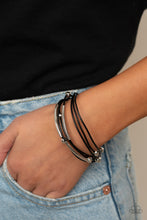 Load image into Gallery viewer, Magnetically Modern - Black bracelet 1672
