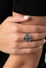 Load image into Gallery viewer, One DAISY At A Time - Black ring 1711
