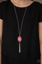 Load image into Gallery viewer, Nomadic Dramatics - Pink necklace 1550
