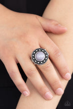 Load image into Gallery viewer, Treasure Chest Shimmer - Silver ring 811
