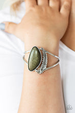 Load image into Gallery viewer, Out In The Wild - Green cuff bracelet F101
