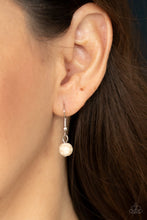 Load image into Gallery viewer, Recycled Refinement - White necklace 1577
