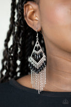 Load image into Gallery viewer, Trending Transcendence - Black EARRING F034
