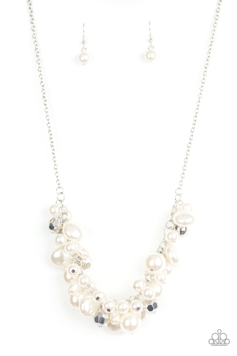 Battle of the Bombshells - White necklace 1519
