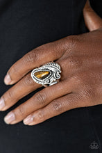 Load image into Gallery viewer, Palm Princess - Brown ring E094
