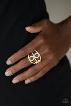 Load image into Gallery viewer, Fabulously Frosted - Gold ring 855
