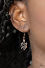 Load image into Gallery viewer, Meadow Masquerade - Copper necklace 1591
