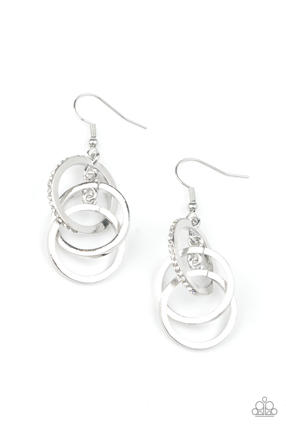 Fiercely Fashionable - White earring 1568
