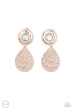 Load image into Gallery viewer, Emblazoned Edge - Rose Gold clip-on earring 1576
