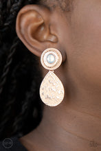Load image into Gallery viewer, Emblazoned Edge - Rose Gold clip-on earring 1576
