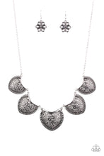 Load image into Gallery viewer, Garden Pixie - Silver necklace 1584
